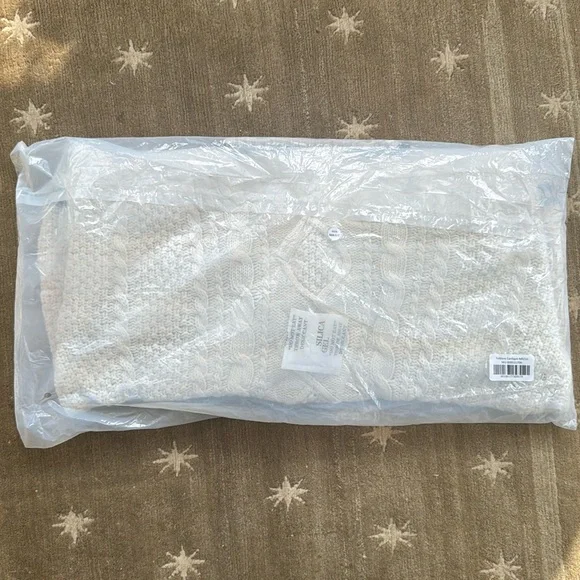 TAYLOR SWIFT FOLKLORE CARDIGAN - Picture 8 of 9